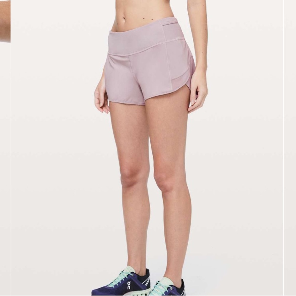 Lululemon Mesh Over Miles Shorts 3" Size 4